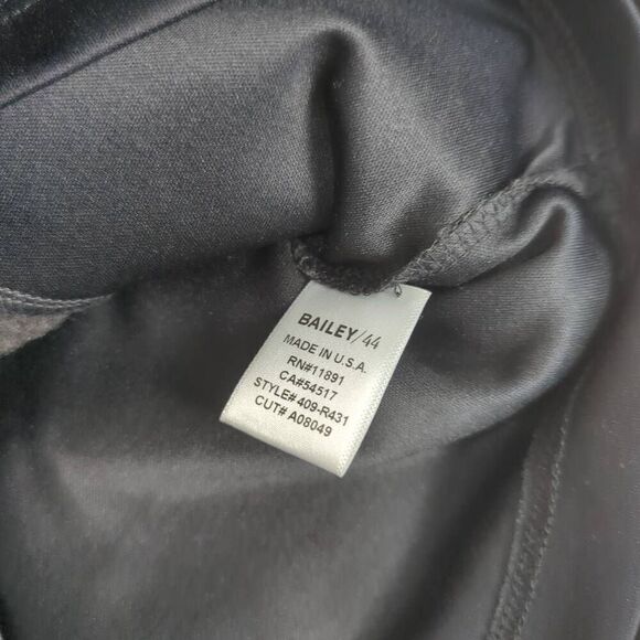Bailey 44 Womens Small Pullover Top Black Long Sleeves Modal Stretch NWT - Picture 7 of 10